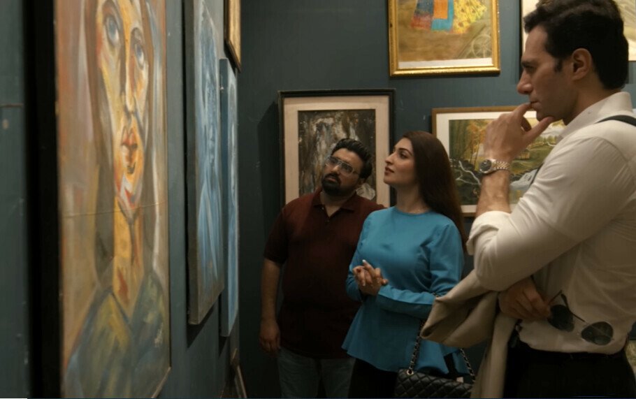 Artist Discovers Missing Paintings in TV Drama, Calls for Investigation