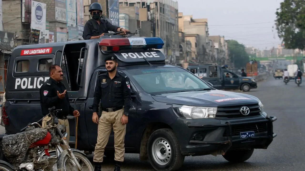 12 More Karachi Police Officers Suspended for Social Media Violations