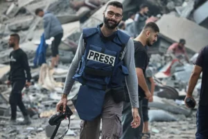 Palestinian Journalist Reflects on Life Without His Blue Press Jacket